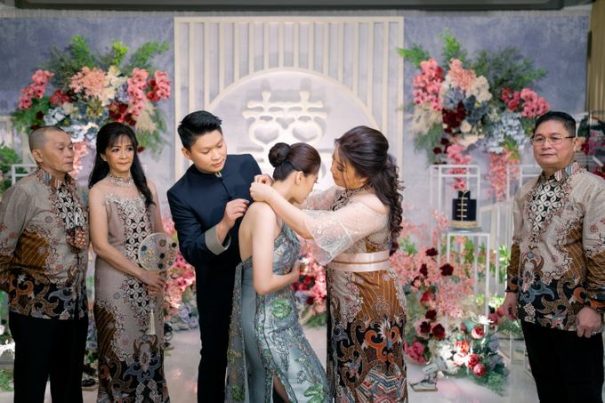 Sisca & Louis Engagement Decoration at Panorama Room, Hilton by Valentine Wedding Decoration - 003 Sisca & Louis Engagement Decoration at Panorama Room, Hilton by Valentine Wedding Decoration - 003