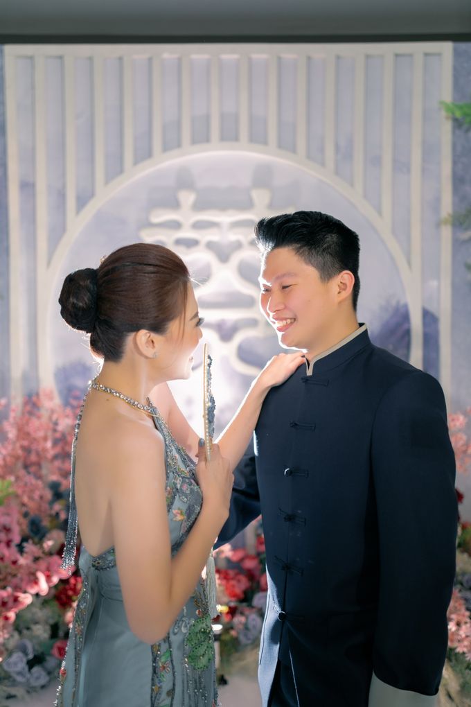 Sisca & Louis Engagement Decoration at Panorama Room, Hilton by Valentine Wedding Decoration - 005 Sisca & Louis Engagement Decoration at Panorama Room, Hilton by Valentine Wedding Decoration - 005