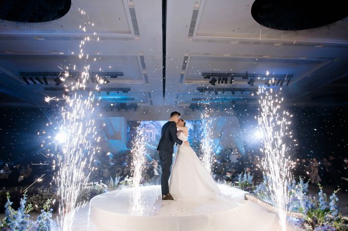 Timmie & Della Wedding Decoration at Intercontinental Ballroom by InterContinental Bandung Dago Pakar - 002 Timmie & Della Wedding Decoration at Intercontinental Ballroom by InterContinental Bandung Dago Pakar - 002