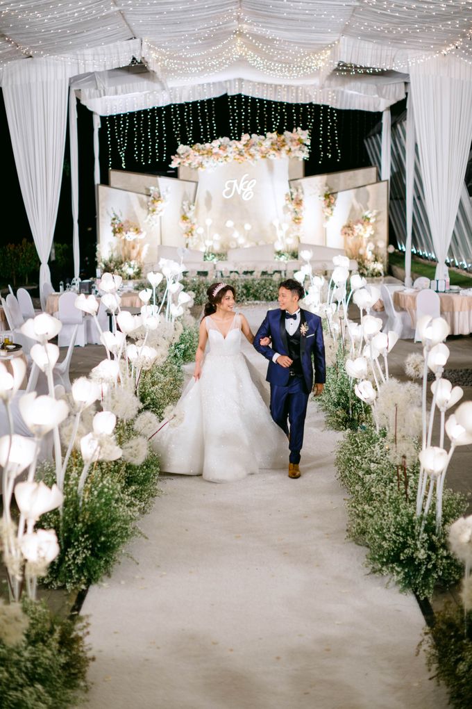 Navaro & Elizabeth Wedding Decoration at Intercontinental Diamond by Valentine Wedding Decoration - 032 Navaro & Elizabeth Wedding Decoration at Intercontinental Diamond by Valentine Wedding Decoration - 032