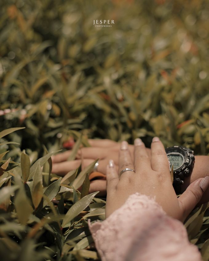 Engagement Nefyta & Riyan by Jesper Photoworks - 003 Engagement Nefyta & Riyan by Jesper Photoworks - 003
