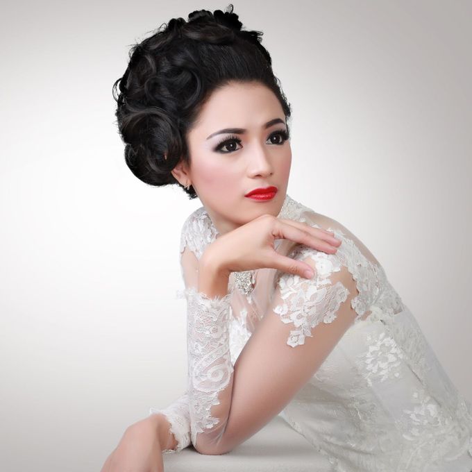 Makeup Portfolio by Rizal Make Up Artist - 009 Makeup Portfolio by Rizal Make Up Artist - 009
