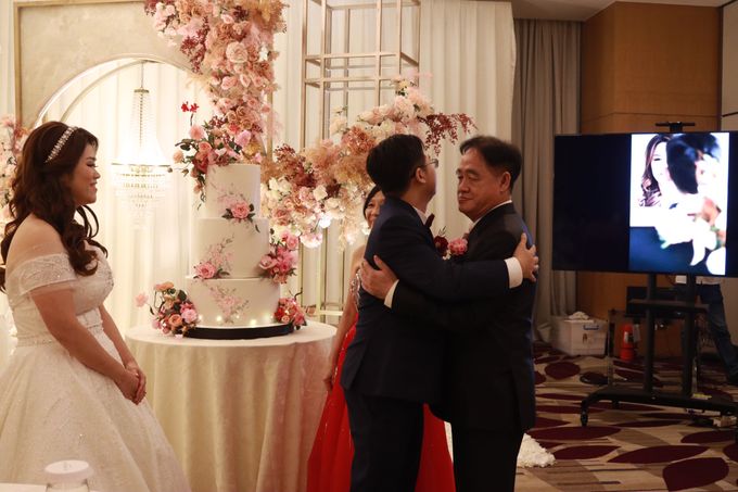 MC Wedding intimate at Padang Room Westin Jakarta by Anthony Stevven by Vica Decoration - 022 MC Wedding intimate at Padang Room Westin Jakarta by Anthony Stevven by Vica Decoration - 022