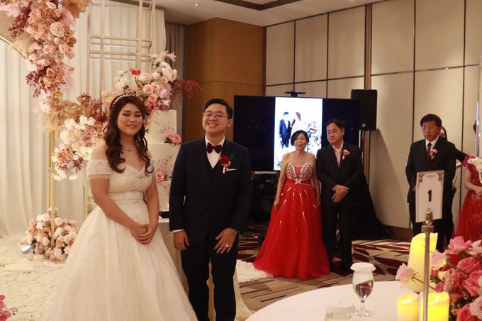 MC Wedding intimate at Padang Room Westin Jakarta by Anthony Stevven by Vica Decoration - 026 MC Wedding intimate at Padang Room Westin Jakarta by Anthony Stevven by Vica Decoration - 026