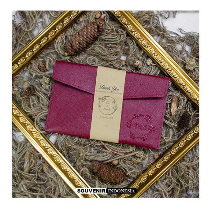 Souvenir Pouch Vintage Type V1 by Gemilang Craft - 002 Souvenir Pouch Vintage Type V1 by Gemilang Craft - 002