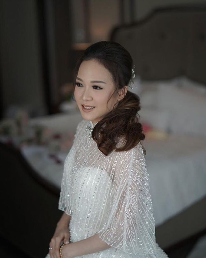 Bride Stafanielouissa by Megautari Anjani - 003 Bride Stafanielouissa by Megautari Anjani - 003