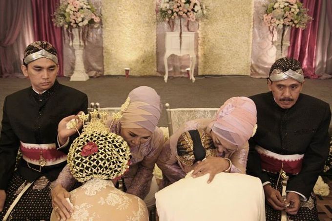 It's A Wedding : Annisa & Amri's Wedding by EPIC CREATIVE HOUSE - 009 It's A Wedding : Annisa & Amri's Wedding by EPIC CREATIVE HOUSE - 009
