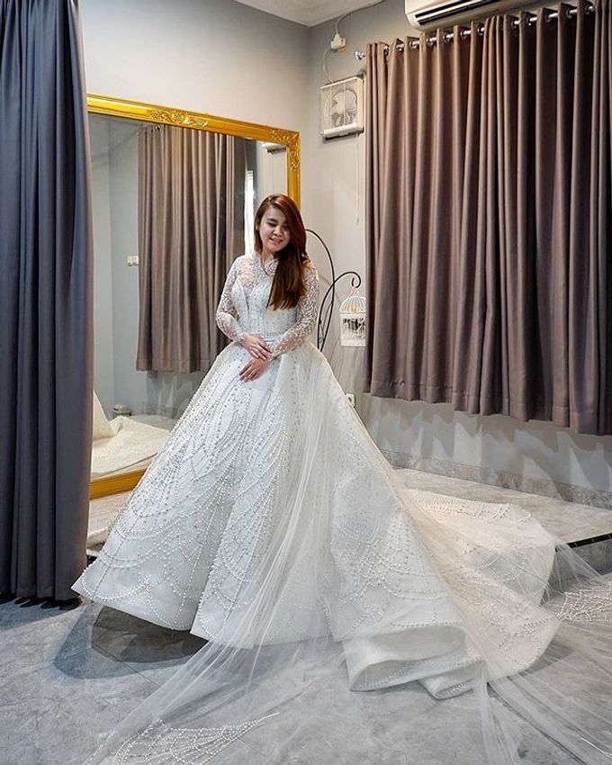 Helwis & Nataly by METTA FEBRIYAN bridal & couture - 002 Helwis & Nataly by METTA FEBRIYAN bridal & couture - 002
