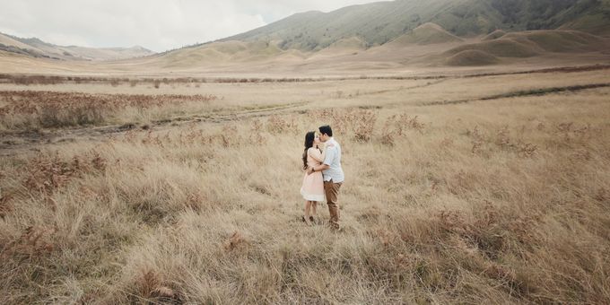 Prewedding Catalogue by twee production - 001