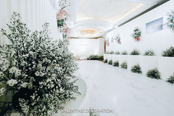 Glenn & Jesslyn Wedding Decoration at Puri Bengawan by Valentine Wedding Decoration - 009