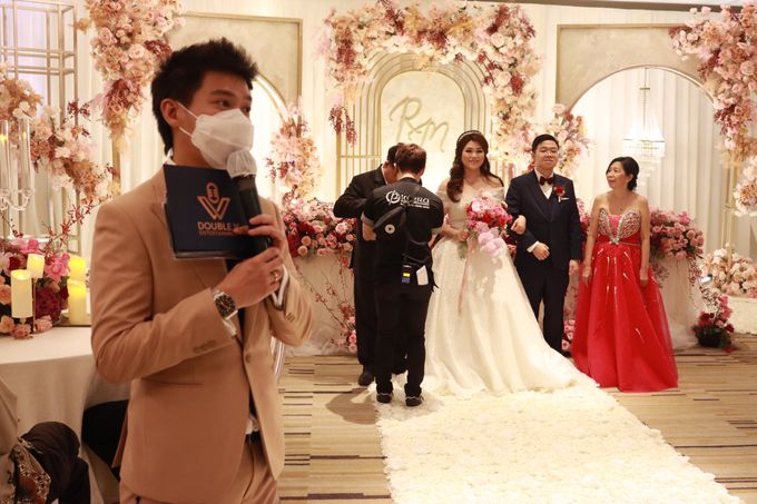 MC Wedding intimate at Padang Room Westin Jakarta by Anthony Stevven by Vica Decoration - 027 MC Wedding intimate at Padang Room Westin Jakarta by Anthony Stevven by Vica Decoration - 027