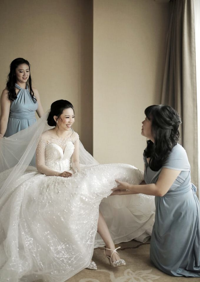 The Wedding of Sung & Mila by Yumi Katsura Signature - 001 The Wedding of Sung & Mila by Yumi Katsura Signature - 001
