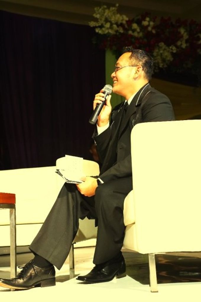 on stage! by Willy Kevinda Aditya MC - 012 on stage! by Willy Kevinda Aditya MC - 012