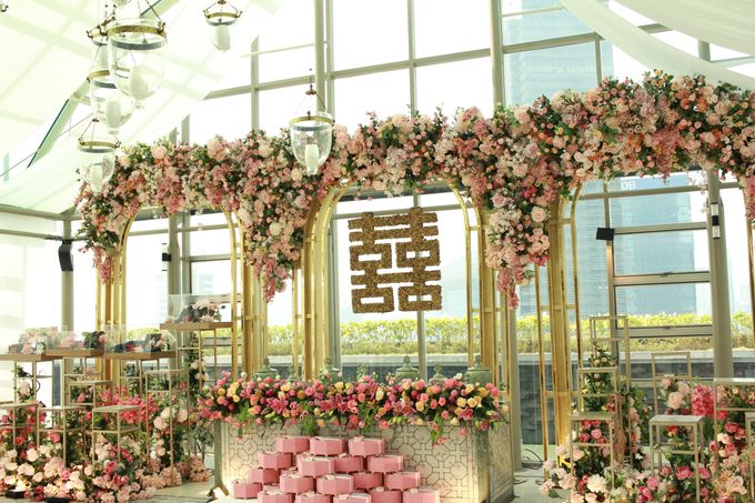 MC Sangjit & MC EngagementnThe Glass Terrace Grand Hyatt Jakarta By Double V Entertainment by Anthony Stevven - 009 MC Sangjit & MC EngagementnThe Glass Terrace Grand Hyatt Jakarta By Double V Entertainment by Anthony Stevven - 009