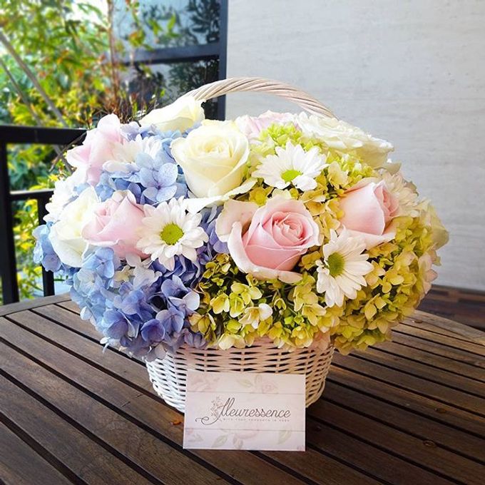 FLOWER BASKET AND VASE by Fleuressence - 002 FLOWER BASKET AND VASE by Fleuressence - 002