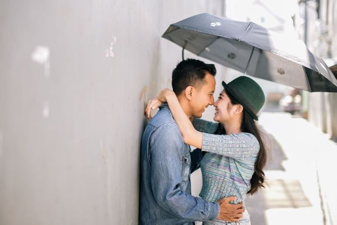 Pre-Wedding: Rendra & Rena by Tropics Bali Photography - 023