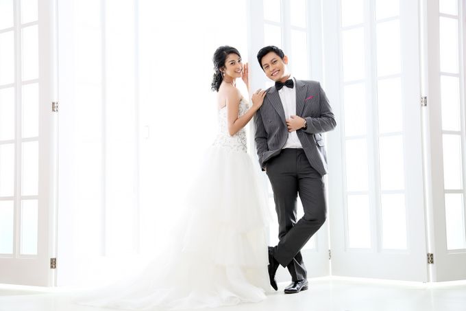 Indoor - Studio New Concept by Ricky-L Photo & Bridal - 002 Indoor - Studio New Concept by Ricky-L Photo & Bridal - 002