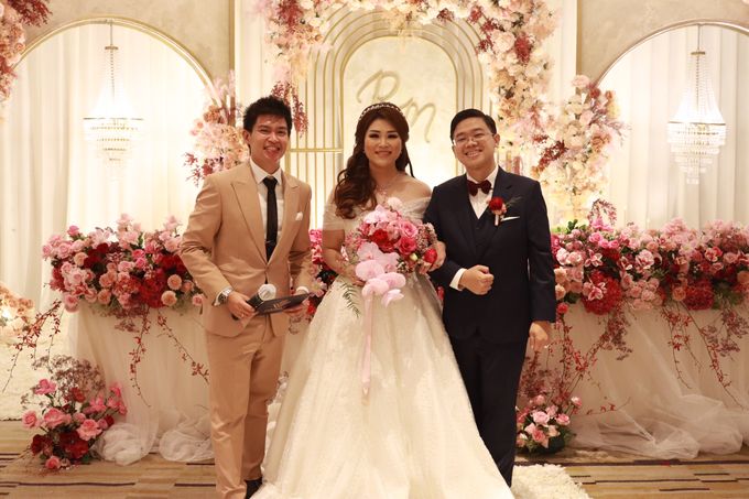 MC Wedding intimate at Padang Room Westin Jakarta by Anthony Stevven by Vica Decoration - 044 MC Wedding intimate at Padang Room Westin Jakarta by Anthony Stevven by Vica Decoration - 044