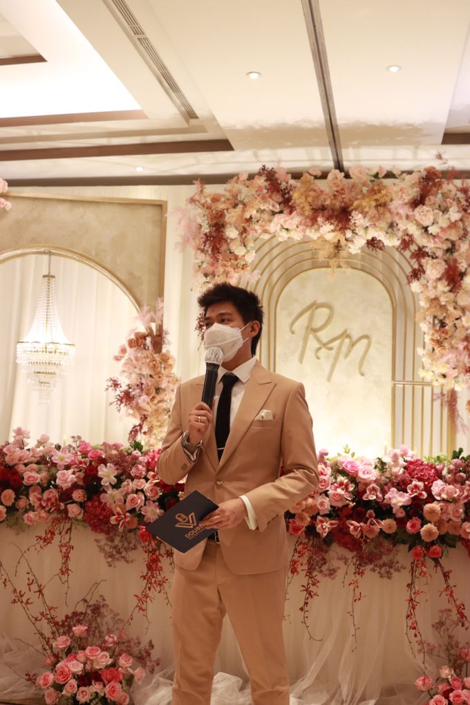 Entertainment jazz wedding at westin hotel jakarta - Double V entertainment by Double V Entertainment - 033 Entertainment jazz wedding at westin hotel jakarta - Double V entertainment by Double V Entertainment - 033