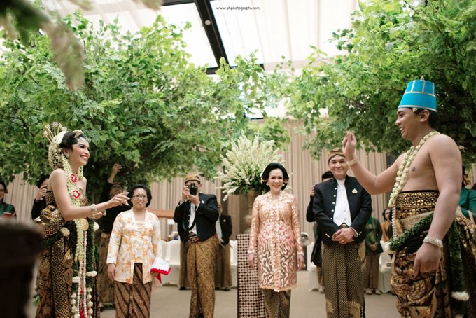 THE WEDDING OF BAYU & ZANETA by AB Photographs - 039