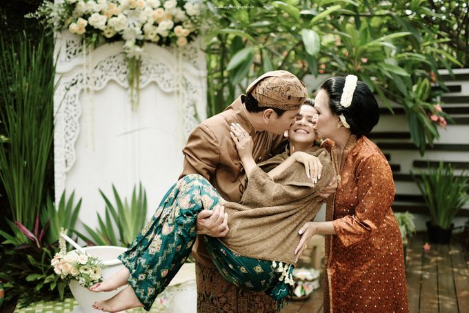 THE WEDDING OF BAYU & ZANETA by AB Photographs - 004