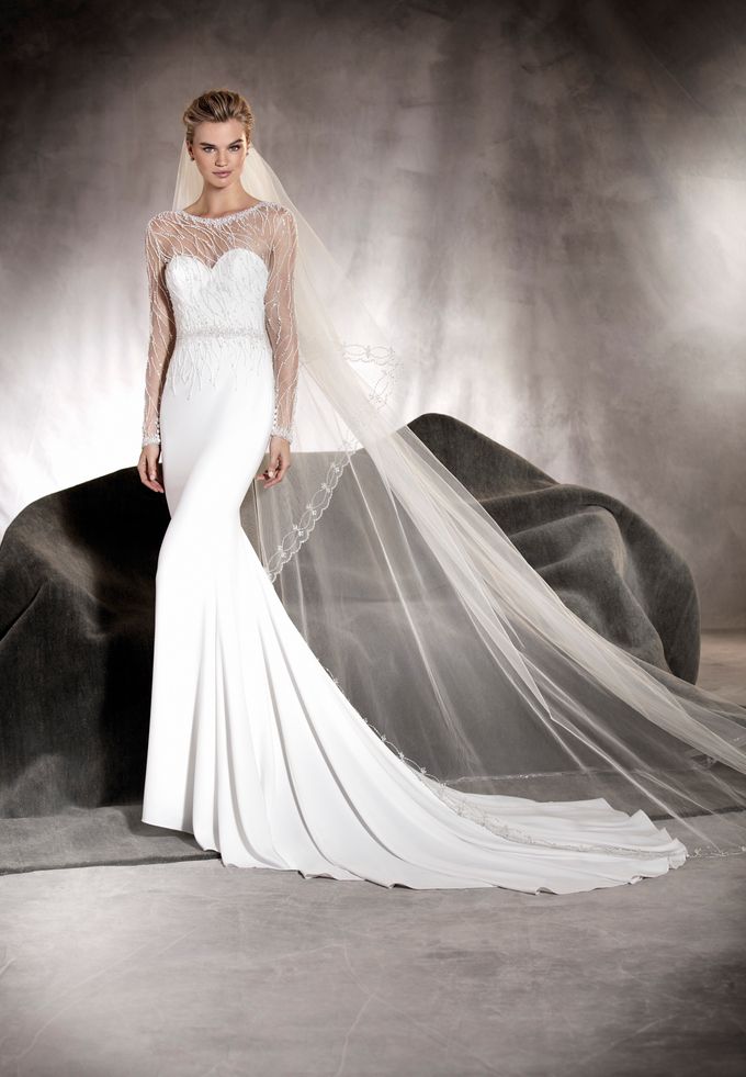 Pronovias by DESIGNER BRIDAL ROOM - 012 Pronovias by DESIGNER BRIDAL ROOM - 012