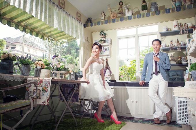 Arif & Sisca - Pre Wedding by MELISSA MAKE UP ARTIST - 004