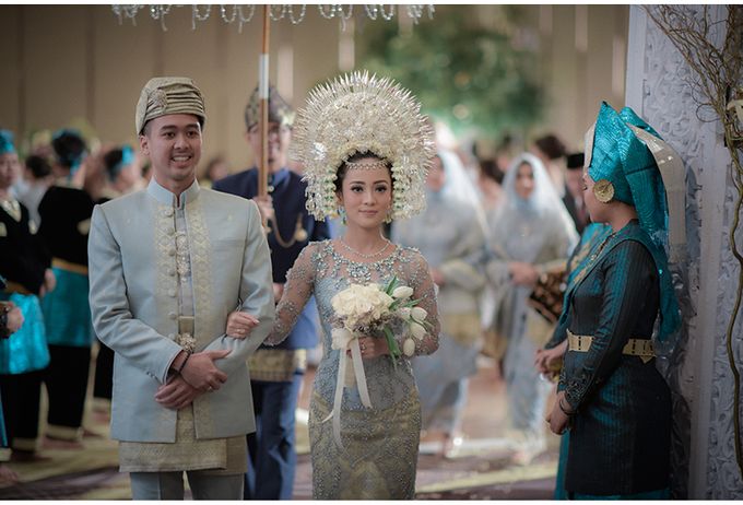 Arga & Arlene Wedding by Reynard Karman Photography - 042 Arga & Arlene Wedding by Reynard Karman Photography - 042