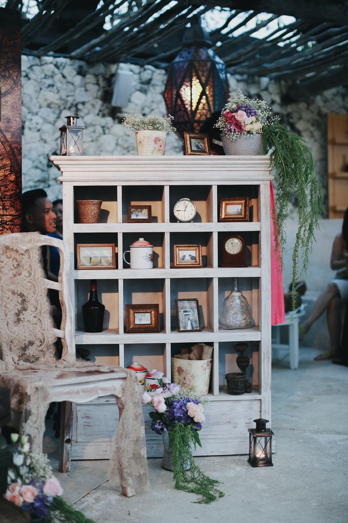 Shabby Chic Theme Wedding by Karma Reef - 012 Shabby Chic Theme Wedding by Karma Reef - 012