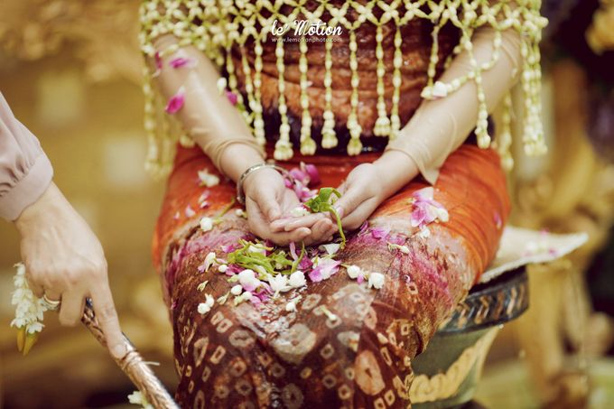 Bella & Khairul - Javanese & Palembangnese Wedding by Watie Iskandar Wedding Decoration & Organizer - 009 Bella & Khairul - Javanese & Palembangnese Wedding by Watie Iskandar Wedding Decoration & Organizer - 009