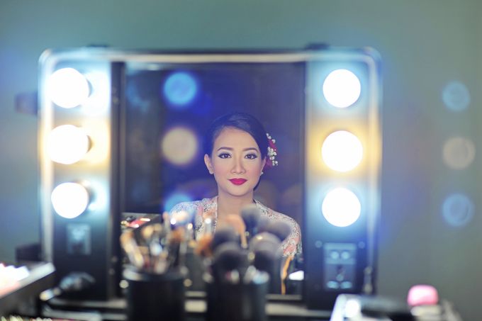 The Proposal of Riza - Aini by Ambar Paes Traditional Wedding Make Up - 002