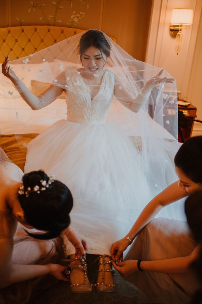 Rustic White Wedding of Astrina Chandra by With Every - 008 Rustic White Wedding of Astrina Chandra by With Every - 008
