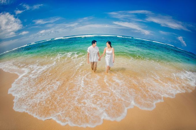 Destination Beach Wedding by Ron Garcia Photography - 004