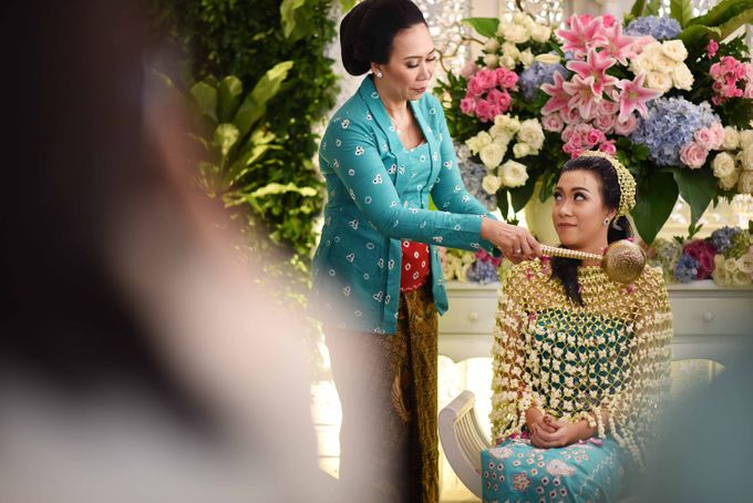 CINDY & WIBI - PENGAJIAN & SIRAMAN & MIDODARENI by Mamie Hardo - 016 CINDY & WIBI - PENGAJIAN & SIRAMAN & MIDODARENI by Mamie Hardo - 016