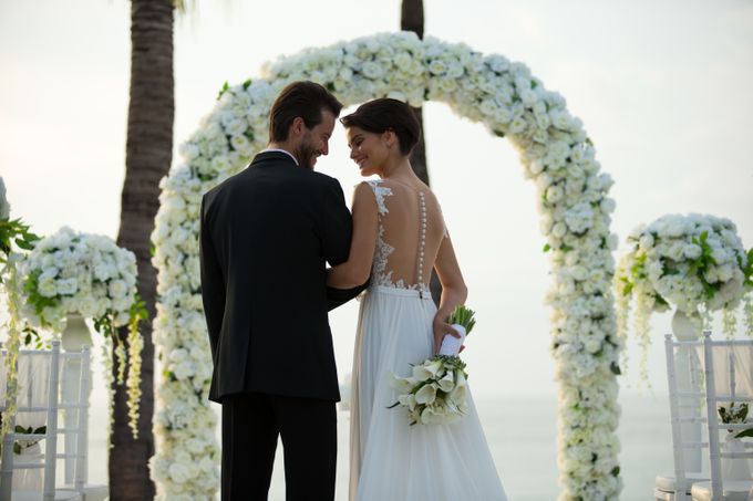 Wedding at Beachfront Private Pool by The Anvaya Beach Resort Bali - 003 Wedding at Beachfront Private Pool by The Anvaya Beach Resort Bali - 003