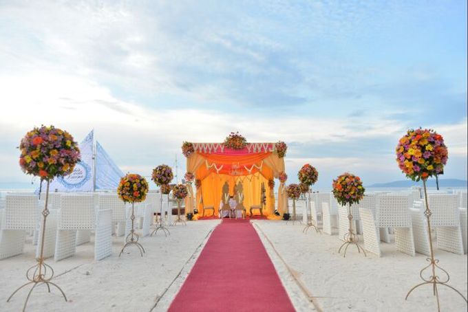 Beach Wedding by The Bellevue Resort - 002 Beach Wedding by The Bellevue Resort - 002