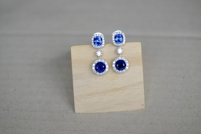 Bespoke Unheated Sapphire Wedding Earrings by Heritage Gems Singapore - 002 Bespoke Unheated Sapphire Wedding Earrings by Heritage Gems Singapore - 002