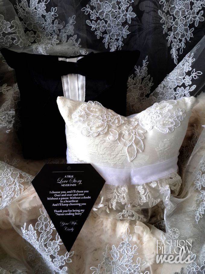 Snowy White Wedding Pillow Collections by Fashion Pillow Weds - 004