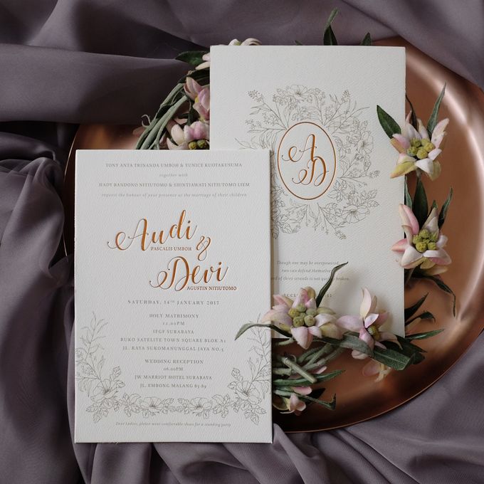 Devi & Audi by Paperi & Co. - 002 Devi & Audi by Paperi & Co. - 002