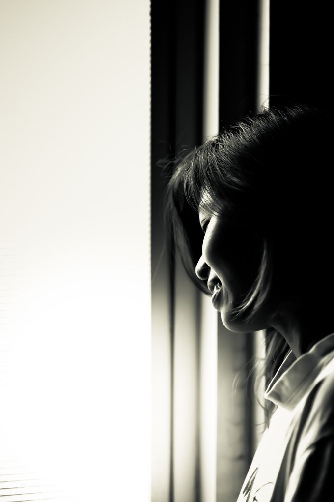 Black & White Couple Photoshoot by MariMoto Productions - 006