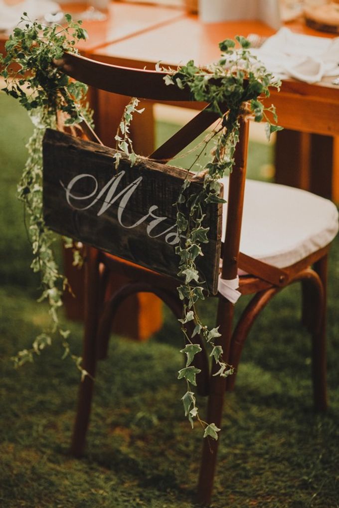 Maureen & Denny Simply White Rustic Wedding by Red Gardenia - 017 Maureen & Denny Simply White Rustic Wedding by Red Gardenia - 017