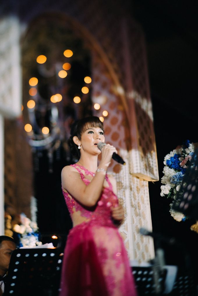Edwin & Grace Wedding Day By Dhika by Shangri-La Hotel, Surabaya - 010