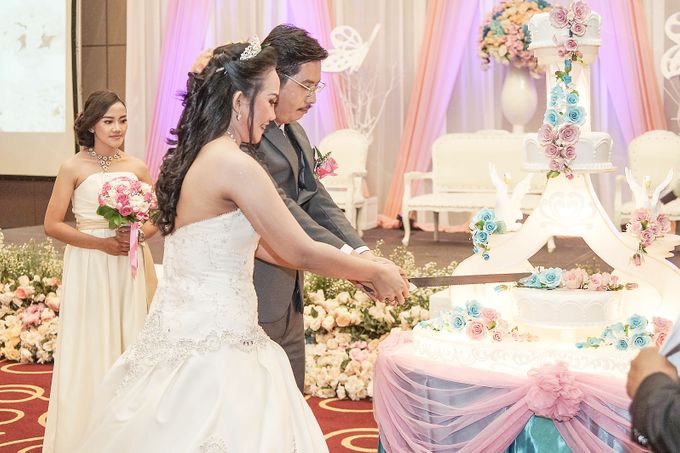 Wedding Linda & Franky by Aston Imperial Bekasi Hotel & Conference Center - 006 Wedding Linda & Franky by Aston Imperial Bekasi Hotel & Conference Center - 006