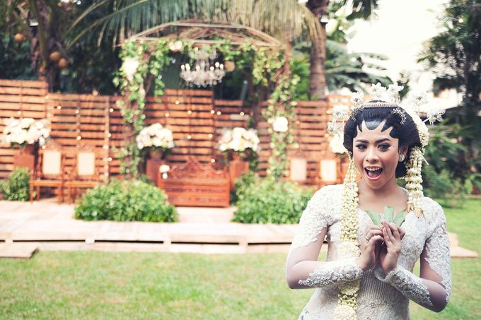 Wedding of Ajeng and Yudhi by: Gofotovideo by GoFotoVideo - 028 Wedding of Ajeng and Yudhi by: Gofotovideo by GoFotoVideo - 028