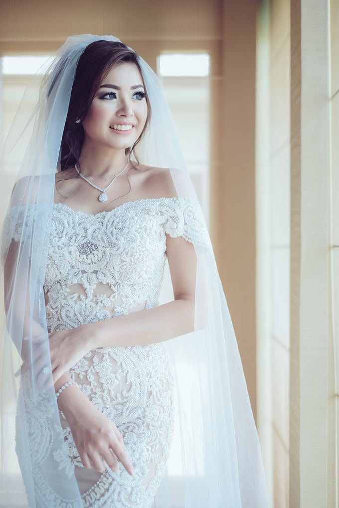 MARGINE IS THE BEAUTIFUL BRIDE by Anaz Khairunnaz - 002 MARGINE IS THE BEAUTIFUL BRIDE by Anaz Khairunnaz - 002