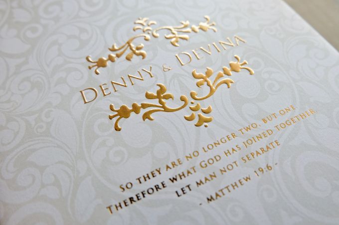 Denny & Devina Wedding Invitation by La Voilla Invitation - 002