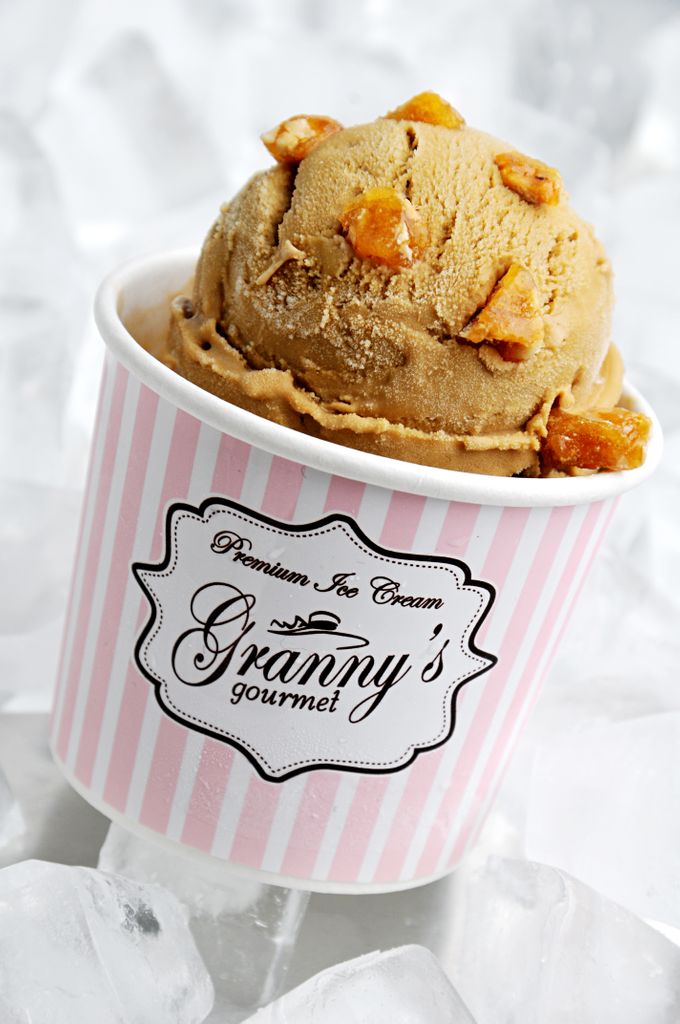 Granny's Gourmet by Granny's Gourmet - 004 Granny's Gourmet by Granny's Gourmet - 004