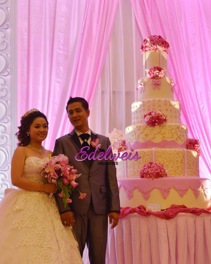 Wedding Day Of Tomy & Meryna by Edelweis Organizer - 002