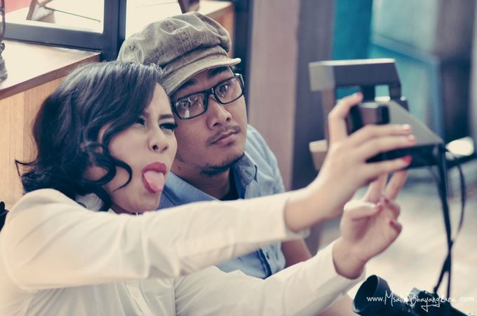 Asri & dhika Prewedding shoot by Djunie Janwary make up wedding - 011 Asri & dhika Prewedding shoot by Djunie Janwary make up wedding - 011