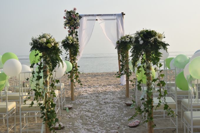 Wedding by the beach by Novotel Lombok Resort and Villas - 003 Wedding by the beach by Novotel Lombok Resort and Villas - 003